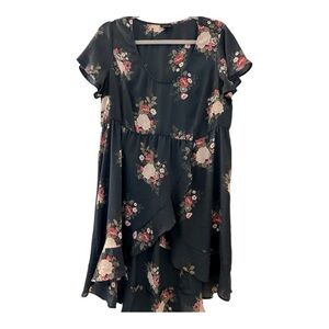 TORRID tunic, faux wrap, size 00 ,blue and floral, high waist, flutter sleeves